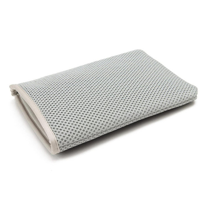 [Holey Clay Mitt] Perforated Decon Mitt (8.5 " x 6") - Individual